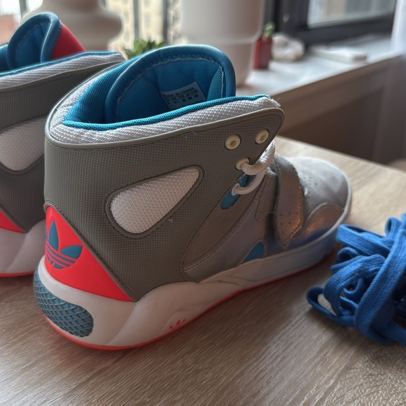 Adidas mid rise sneakers - Picture 6 of 15